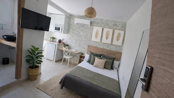 Double Room | Free WiFi