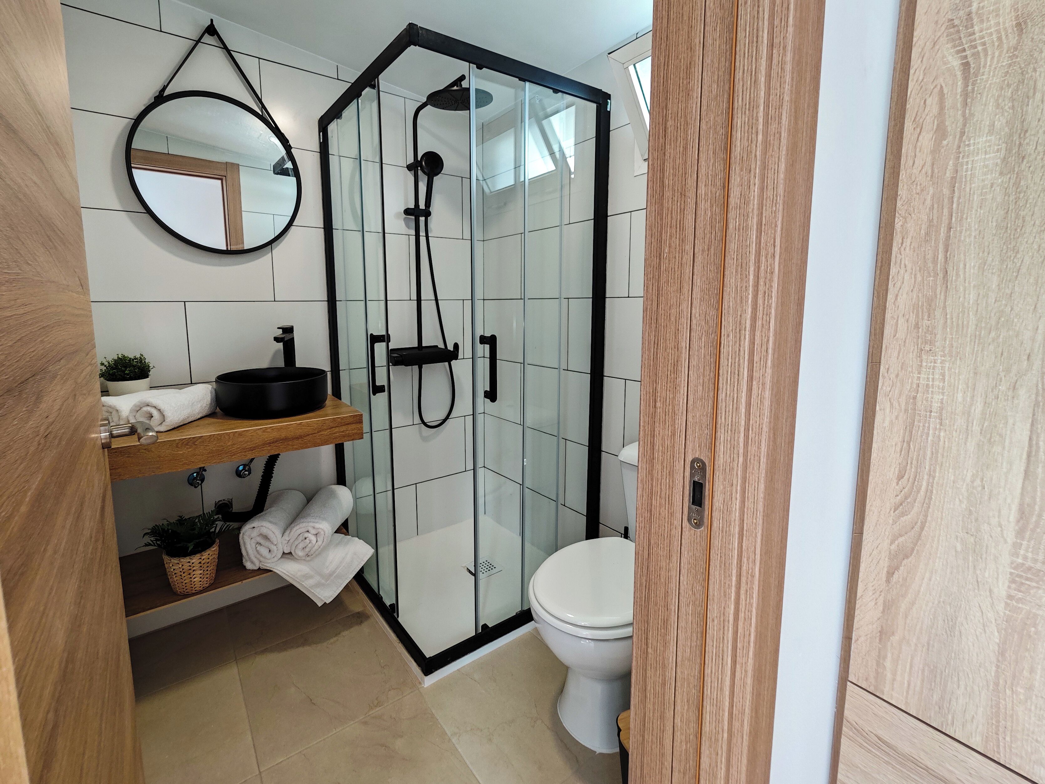 Estudio Deluxe | Wifi gratis 