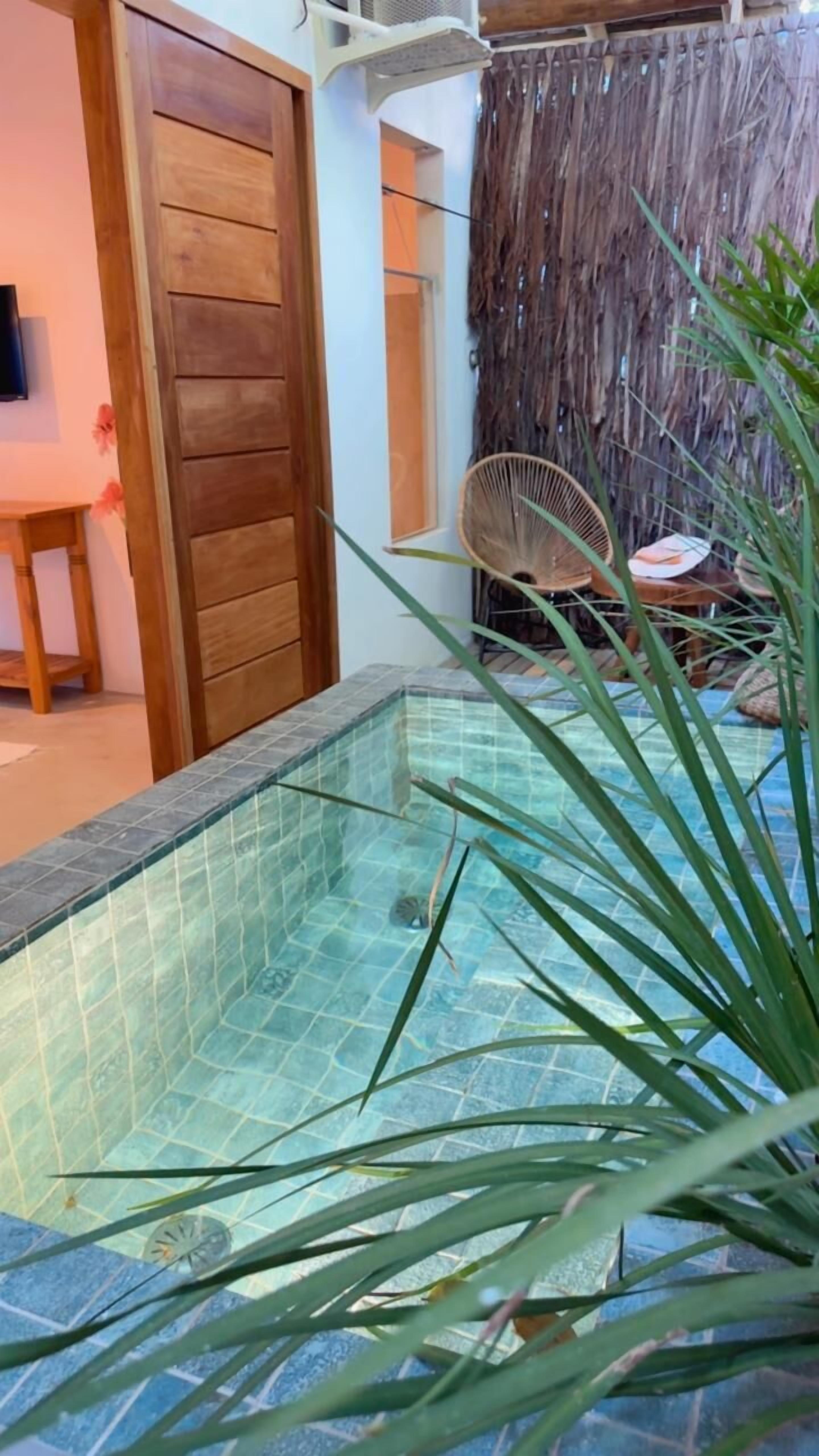 Banheira de hidromassagem particular