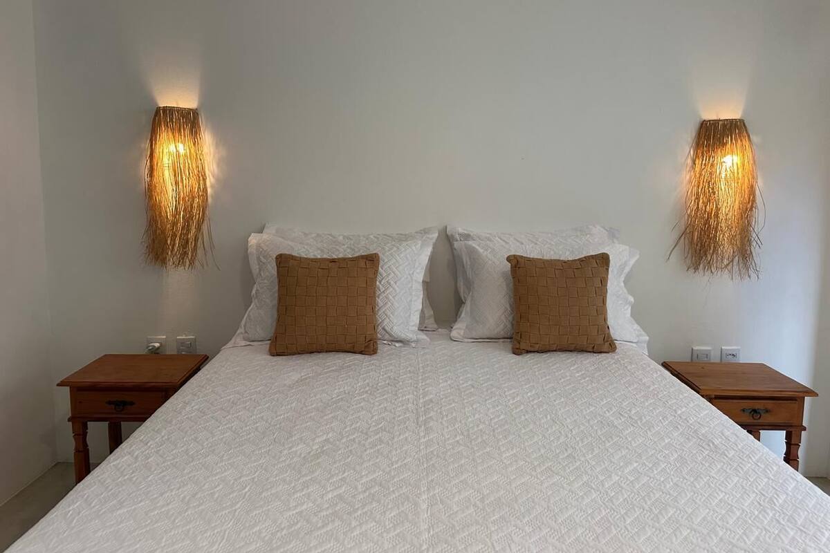 Standard Triple Room | Desk