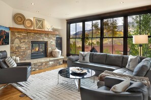 Älytelevisio, takka