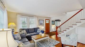 TV, DVD player, table tennis