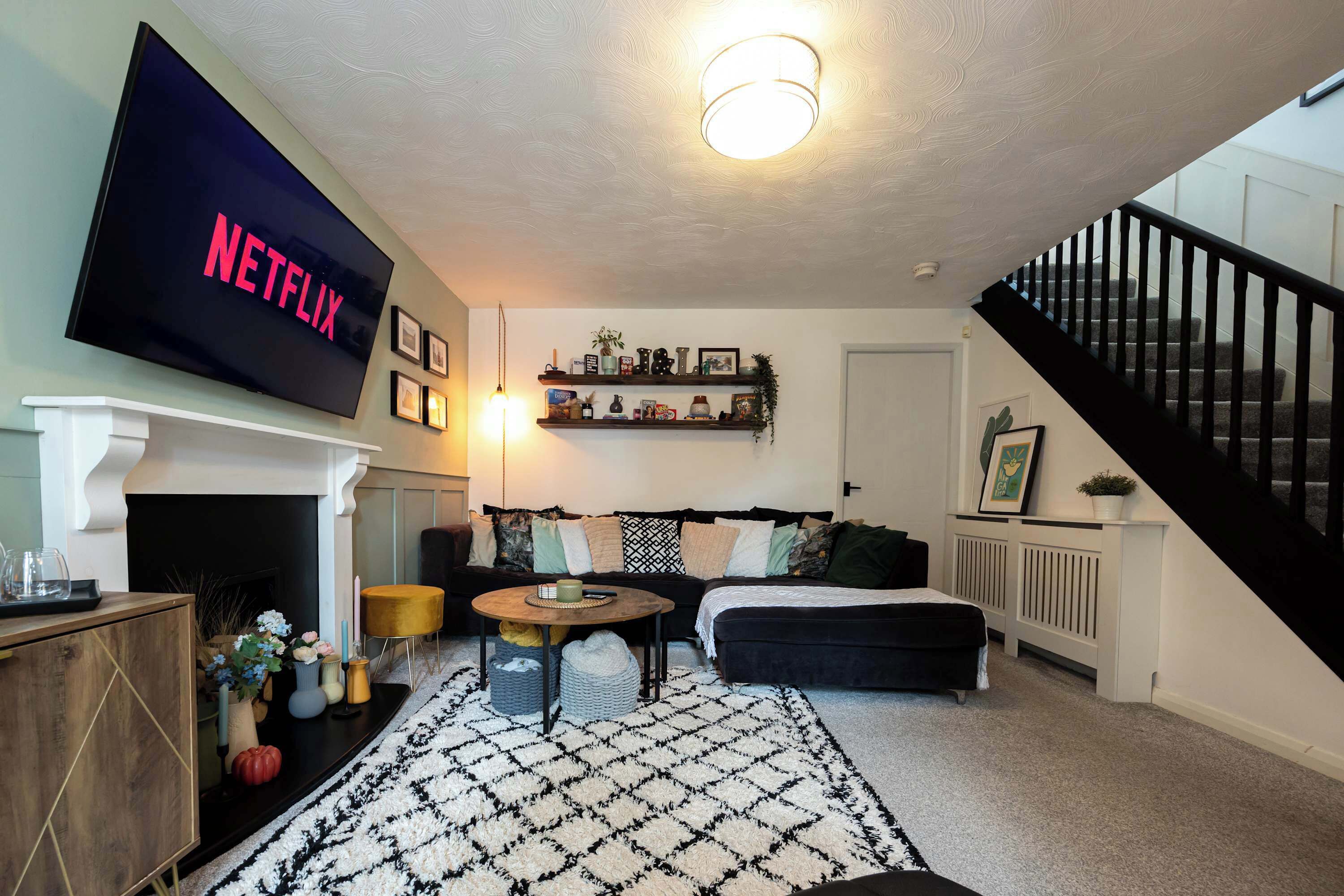 テレビ、書斎 / ワークスペース