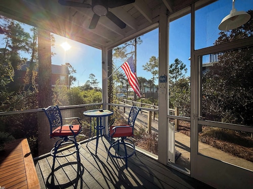 NEW The Funky Oyster A4 w/Pool access Port  St Joe