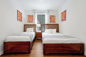 2 Schlafzimmer, Bügeleisen/Bügelbrett, Reisekinderbett, kostenloses WLAN