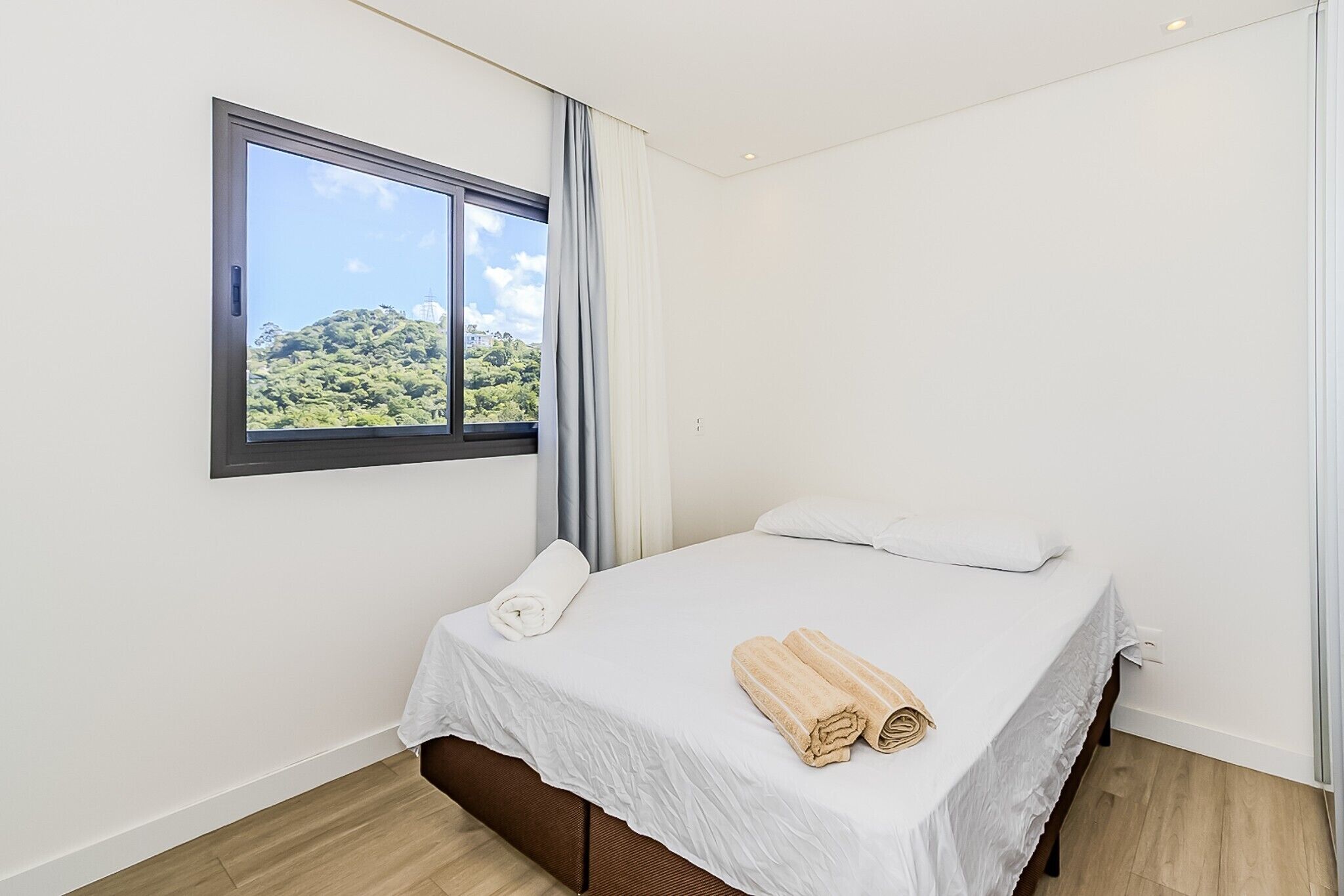 2 habitaciones, wifi y ropa de cama 