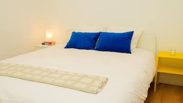 1 chambre, fer et planche à repasser, Wi-Fi, draps fournis