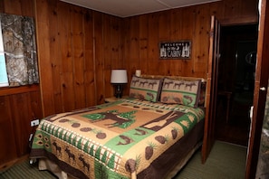 Escritorio, wifi y ropa de cama