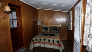 1 Schlafzimmer, Schreibtisch, WLAN, Bettwäsche