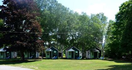Rustic Vacation Rental for Couples near Hoffman Notch, New York