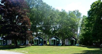 Rustic Vacation Rental for Couples near Hoffman Notch, New York