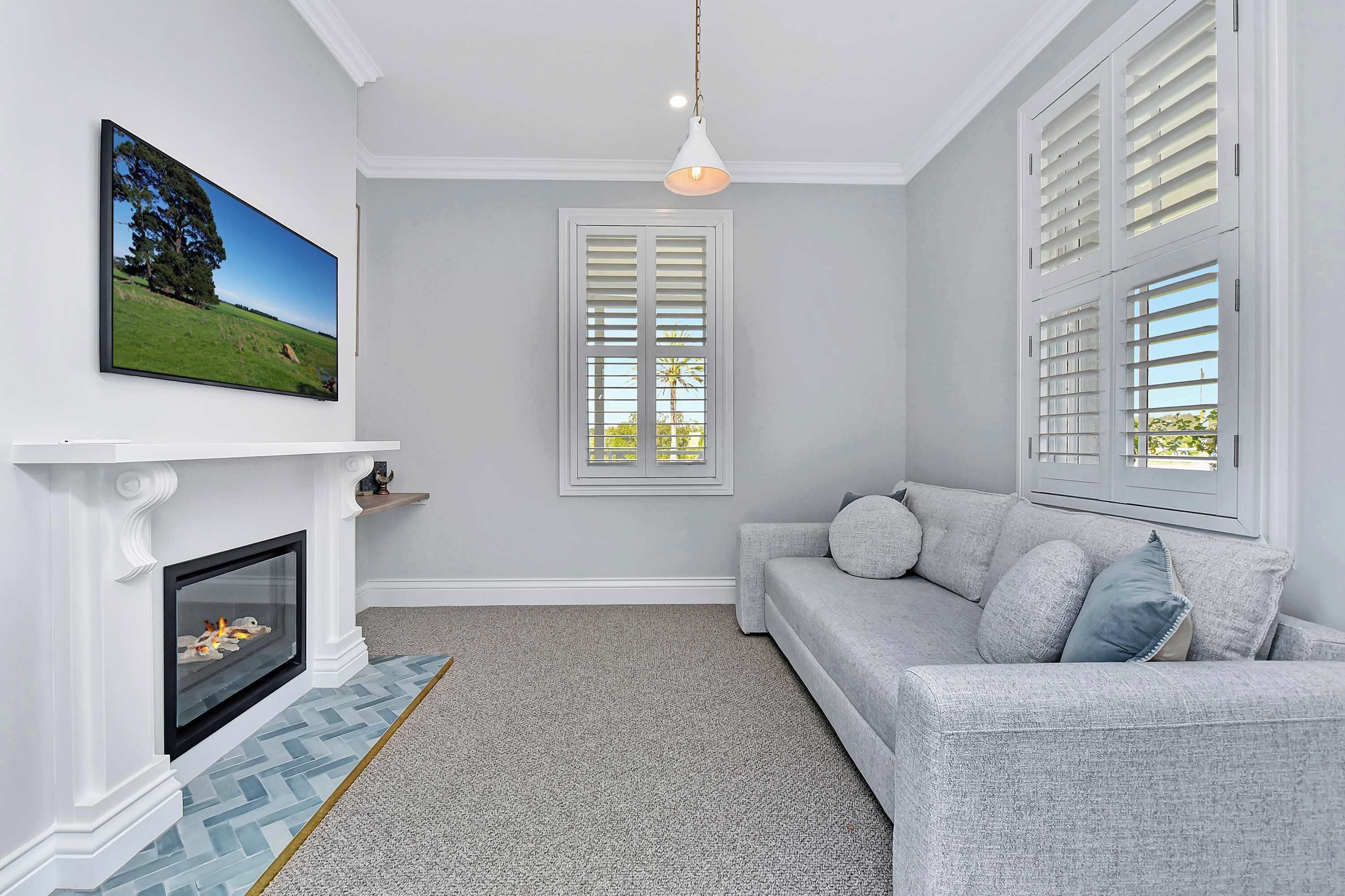 تلفزيون، مدفأة