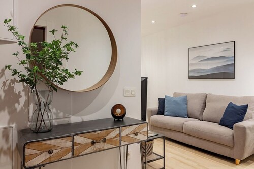 AH Room4You. Room2 con baño compartido.VUT-3026-AS