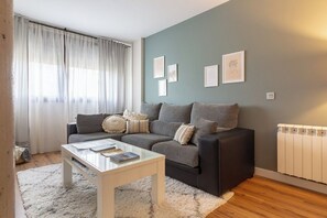 TV - AH El Rincón del Condado. Noreña. VUT-2805-AS (Noreña)