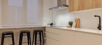 AH Room4You. Room1 con baño privado. VUT-3026-AS