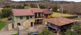 AH Townhouse "La Casina de Cués". VV-1762-AS