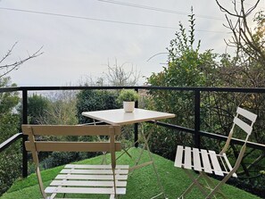 Outdoor dining - AH El Mirador del Naranco in Oviedo. VV-3043-AS (Constante)