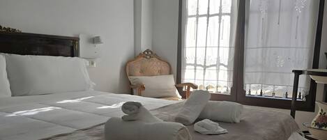 Fer et planche à repasser, Wi-Fi, draps fournis