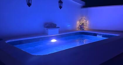 Rural Villa Pedrón Apartment with Private Pool, Terrace & Wi-Fi