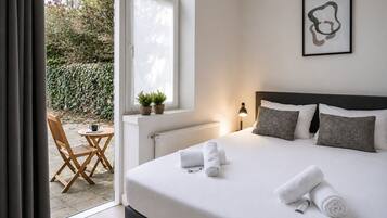 1 bedroom, iron/ironing board, travel crib, free WiFi