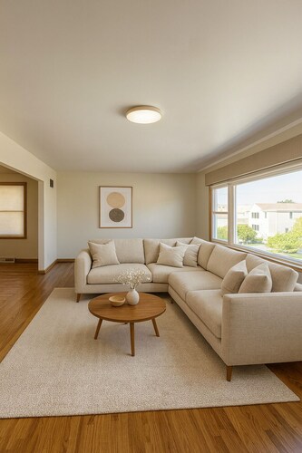 Stylish Comfort in the Heart of Skokie