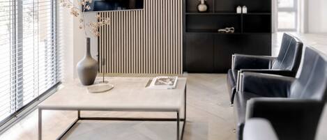 Télévision, espaces bureaux