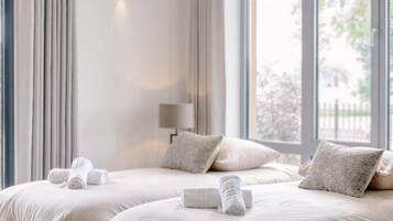 2 quartos, Wi-Fi de cortesia, roupa de cama