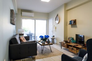 Living area - Seaside House in Agios Vasilios, Patra (Agios Vasilios)