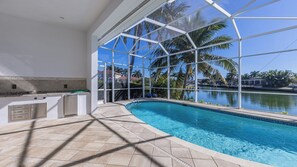 Imagen sin descripción, 2 de 31, botón