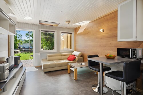 Holiday Home 'Ferienhaus 202' with Lake View, Private Terrace and Wi-Fi