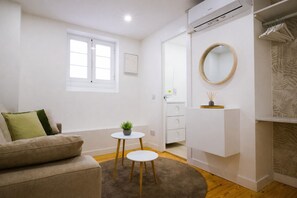 Interior - Studio on Main Street (Gibraltar)