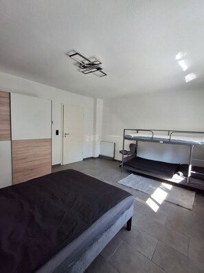 2 Schlafzimmer, WLAN, Bettwäsche