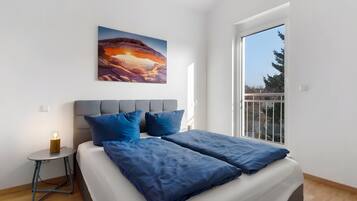 3 bedrooms, WiFi, bed sheets