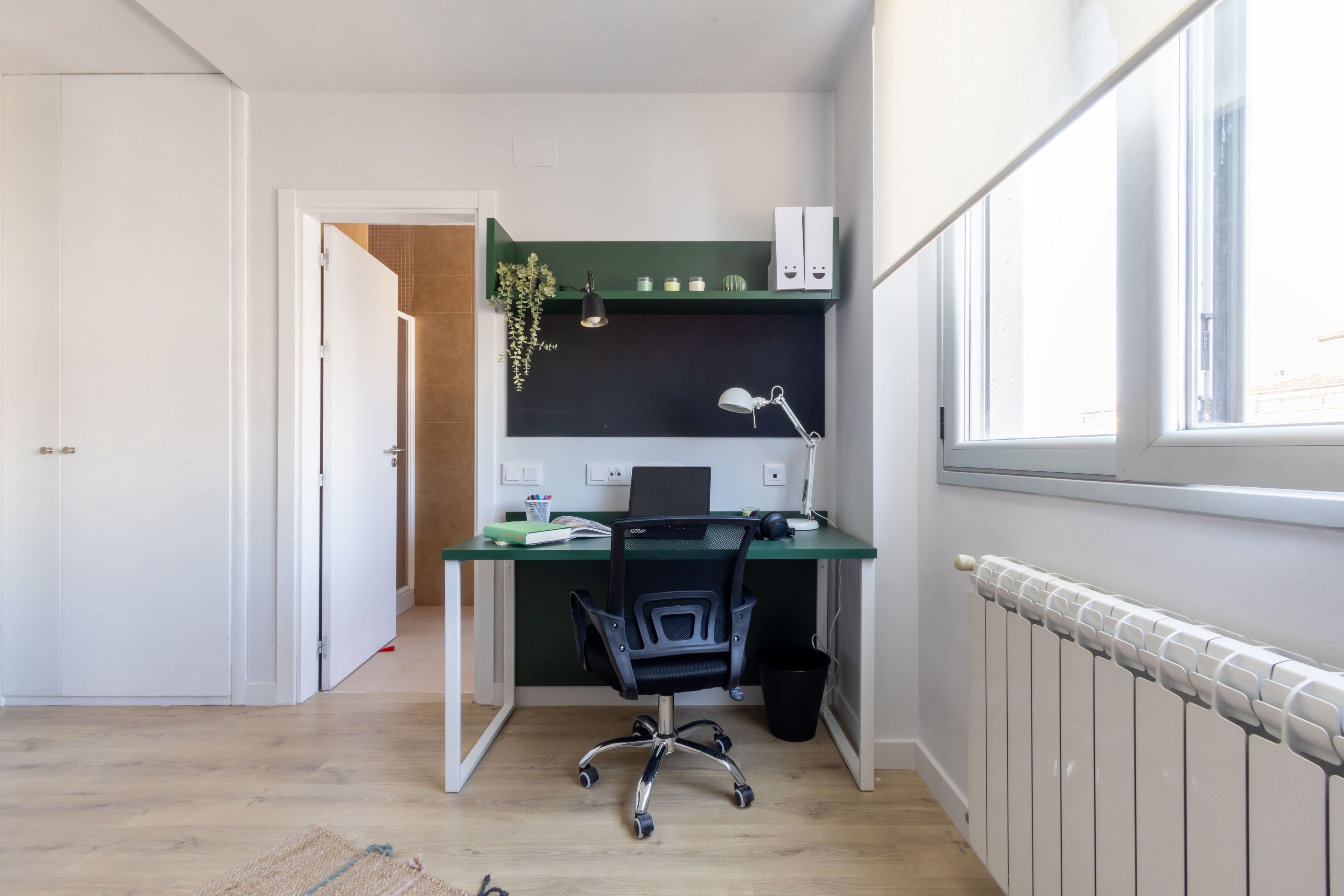 Standard Room | Desk, laptop workspace, free WiFi