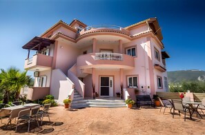 Exterior - Alykanas Deluxe Apartment with Sea View, Wi-Fi and Air Conditioning (Alykes)