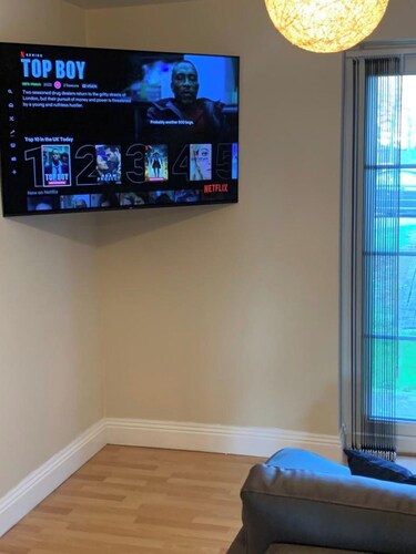 Seaside Serenity Apartment in Southend