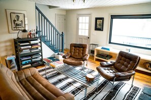 TV, peis og stereoanlegg