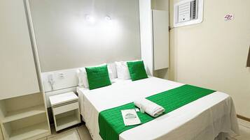 Suíte standard | Escrivaninha, Wi-Fi de cortesia