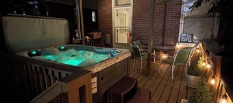 Casa Esma on The Hill - Luxury Couples Retreat w/ Private Hot Tub
