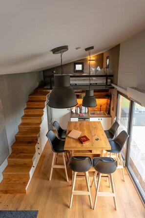 Dining - TinyHousebeiDresden 3 (Großharthau)