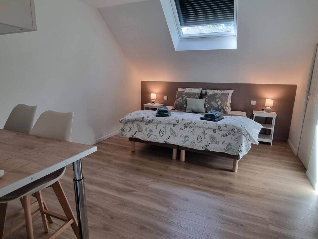 Wifi gratis y ropa de cama 