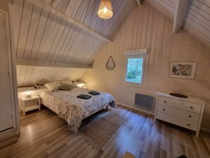 3 bedrooms, WiFi, bed sheets - Chalet 7 - 8P-Pool -100m Black Frame (Saumur)