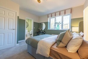 Strykejern/-brett, wi-fi og sengetøy