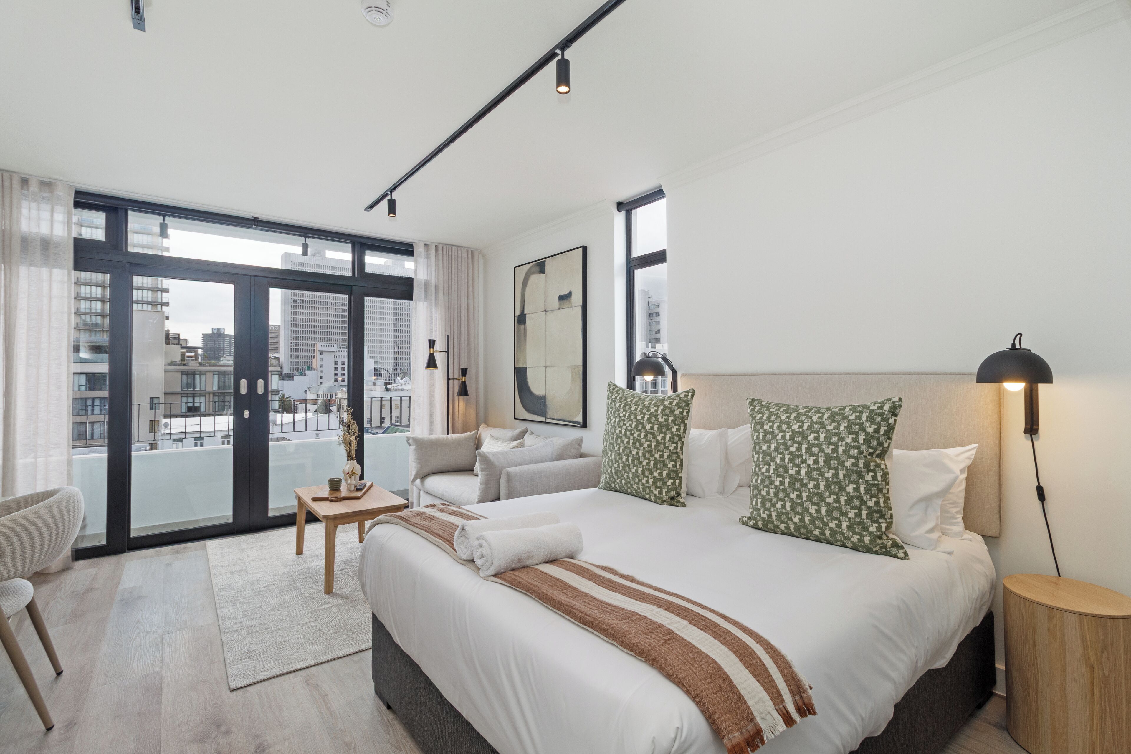 1 bedroom, in-room safe, iron/ironing board, WiFi