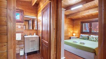 1 chambre, fer et planche Ă repasser, Wi-Fi, draps fournis