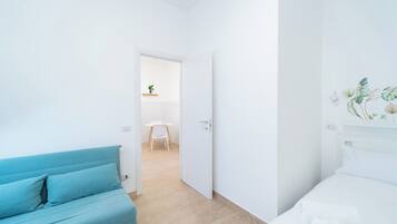 Bügeleisen/Bügelbrett, kostenloses WLAN, Bettwäsche