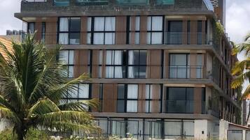 Fasade – kveld/natt