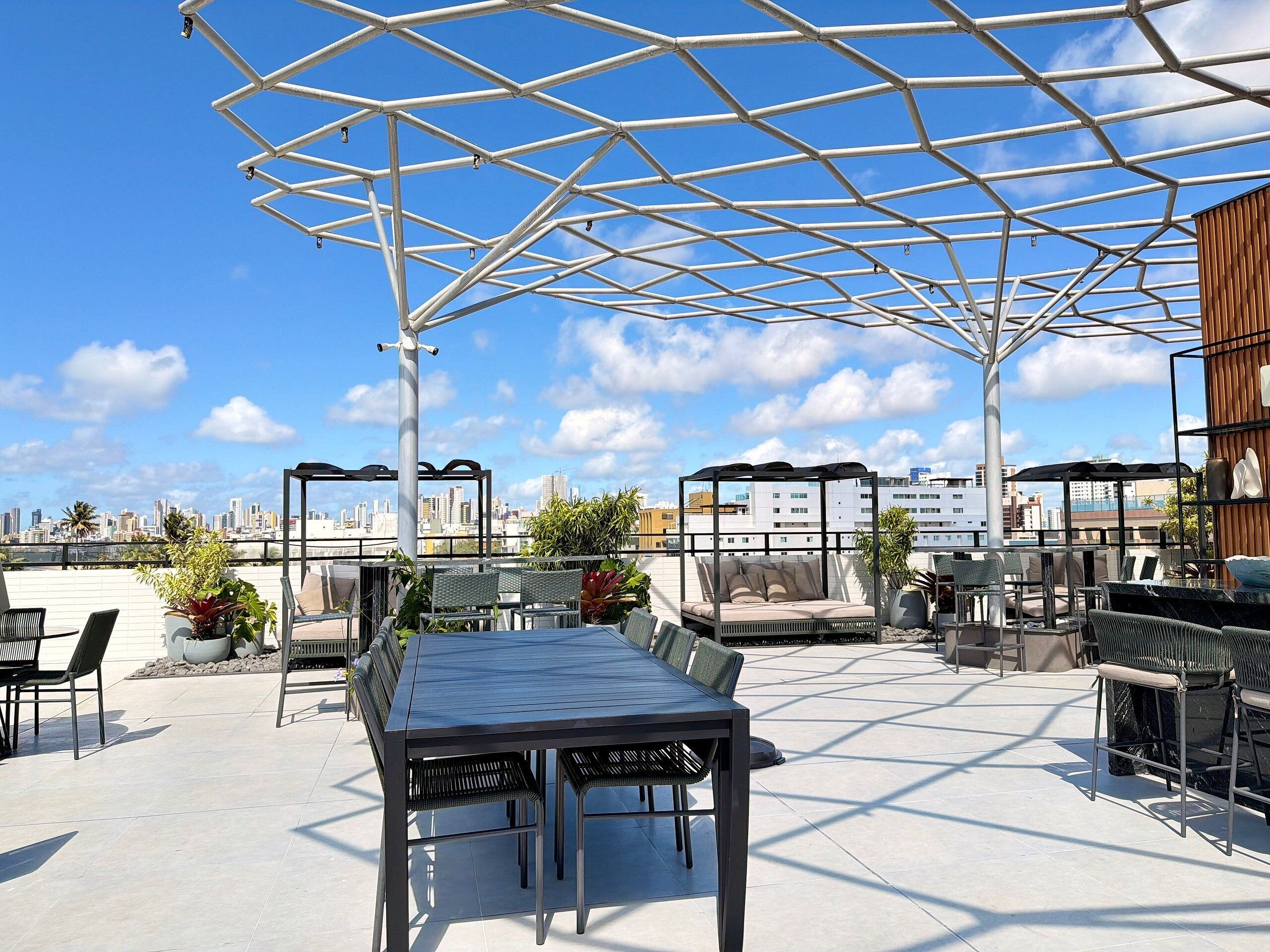 Studio | Outdoor dining