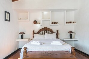 4 Schlafzimmer, Bügeleisen/Bügelbrett, WLAN, Bettwäsche