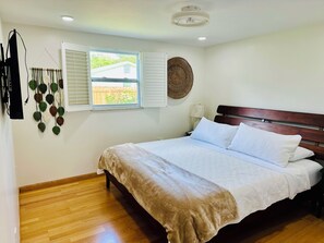 مكواة/لوح كي وواي فاي وملاءات أسرّة